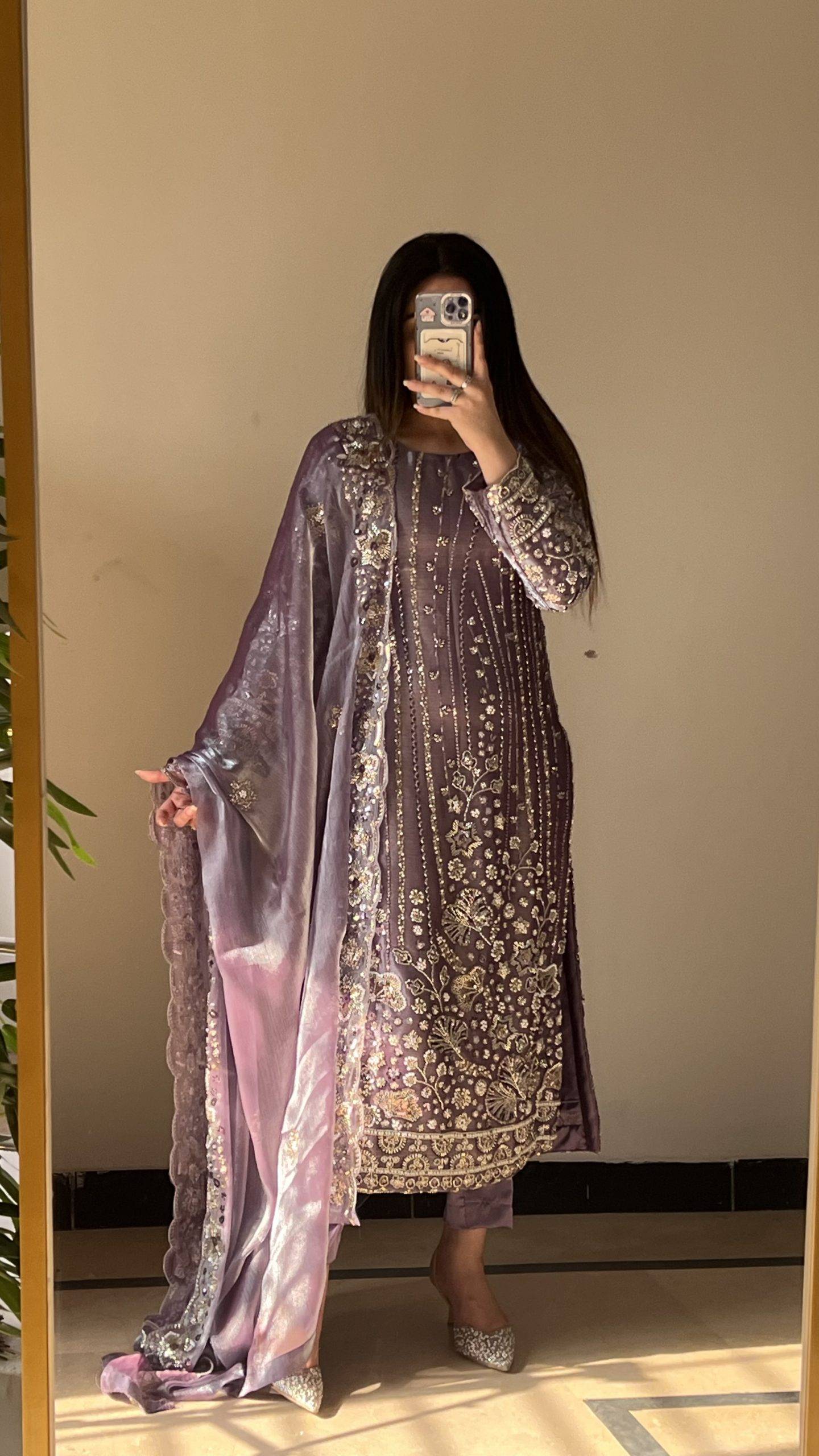 Aroush 10